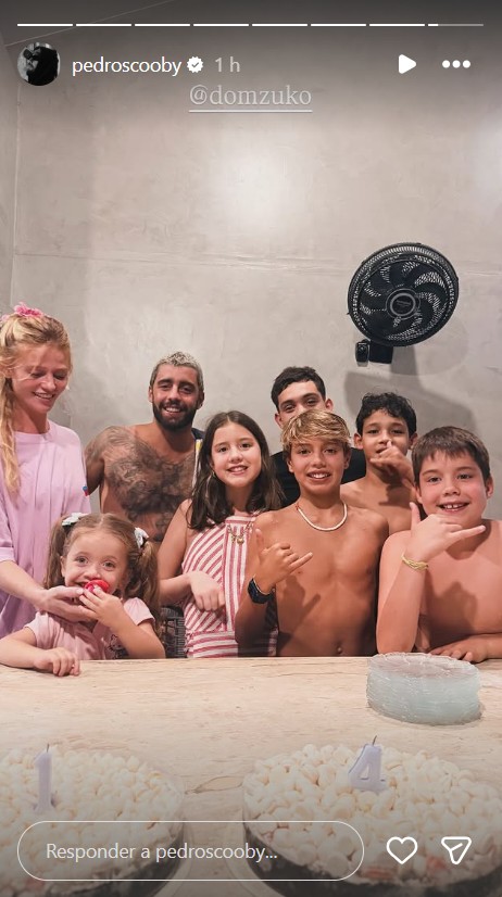 1774534186 547 Pedro Scooby reune os quatro filhos em aniversario de 14 1