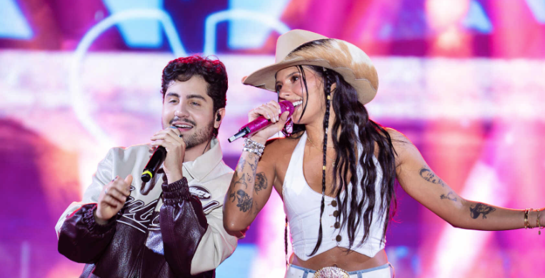 Hugo Henrique surpreende público ao cantar com Ana Castela pela primeira vez no Oz Festival Hugo Henrique surpreende público ao cantar com Ana Castela pela primeira vez no Oz Festival