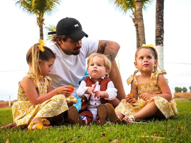 Zé Felipe curte férias com os filhos em Salvador e manda recado nas redes 17 Zé Felipe curte férias com os filhos em Salvador e manda recado nas redes