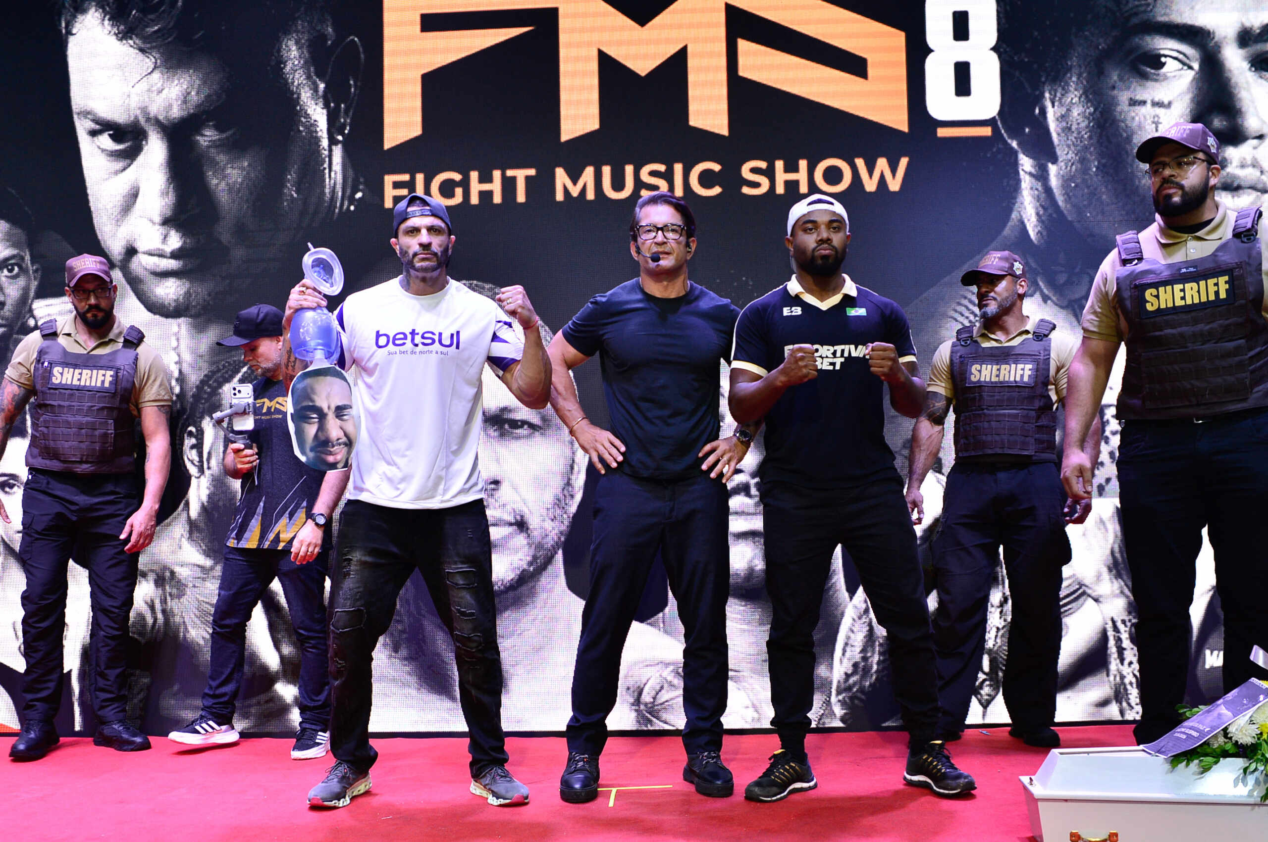 Personalidades participaj de entrevista coletiva antes do Fight Music Show, na Zona Sul de SP - Fotos : Eduardo Martins / Brazil News
