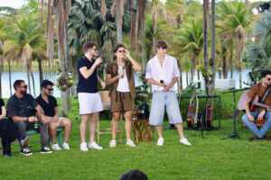 João Henrique aposta no intimismo com “Sigilinho”, novo audiovisual gravado em Goiânia