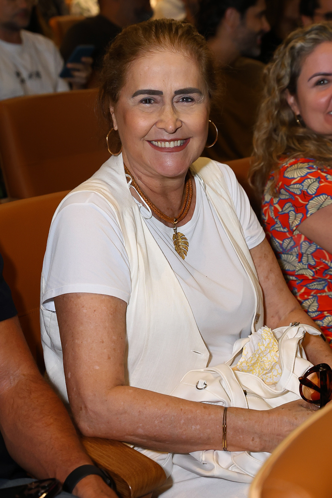 Renato Aragão, Lucélia Santos e Sophia Abrahão prestigiam estreia de “Adorável Trapalhão – O Musical” no RJ 27 Joanna 2