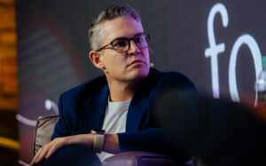 Restaurantes treinam equipes para reduzir rotatividade