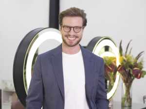 Recepção estratégica pode aumentar faturamento e retenção em salões e clínicas