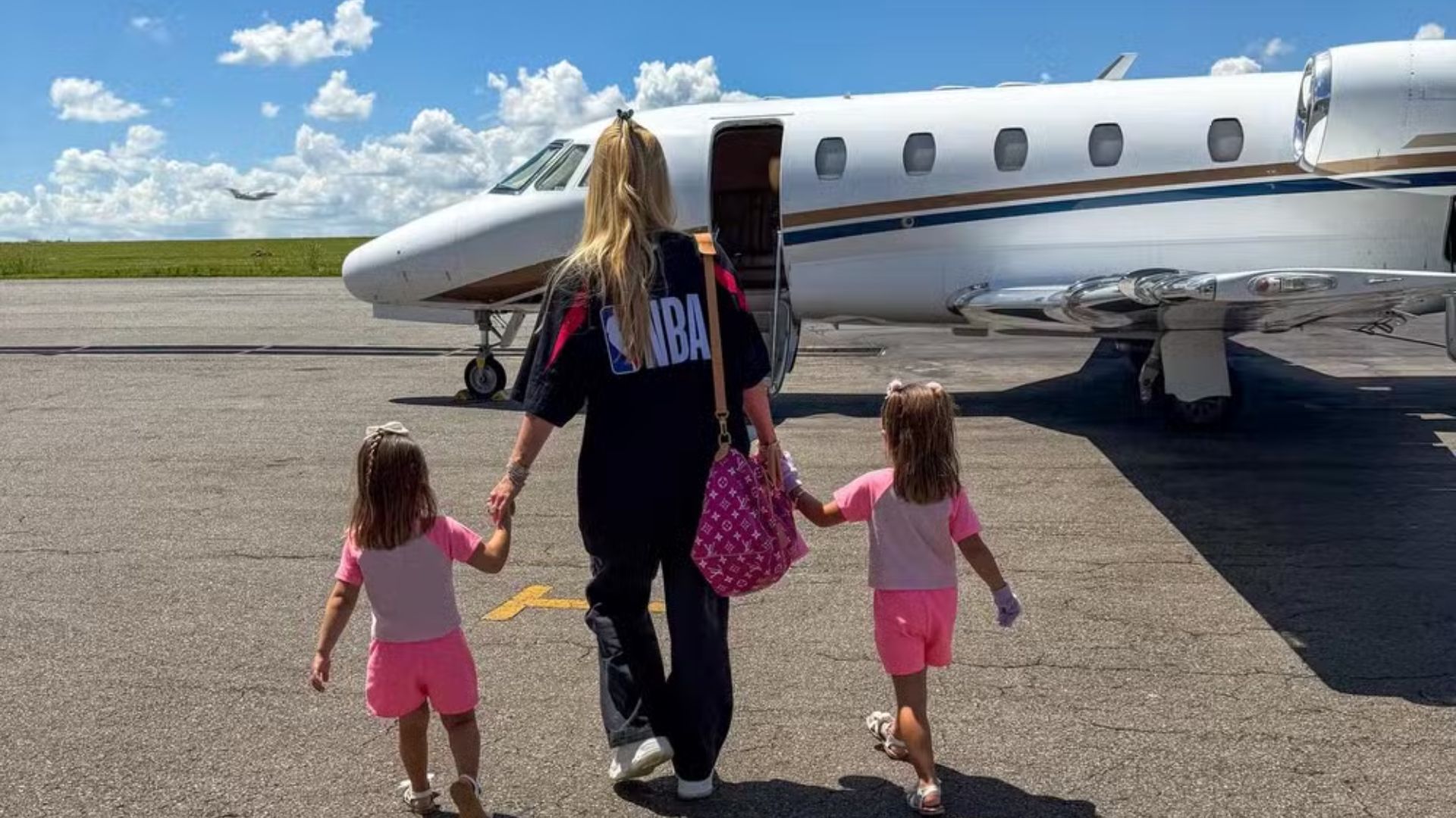 Zé Felipe fala sobre guarda dos filhos e relação com Virginia Fonseca após separação 21 Virginia e filhas - Foto: Reprodução/Instagram