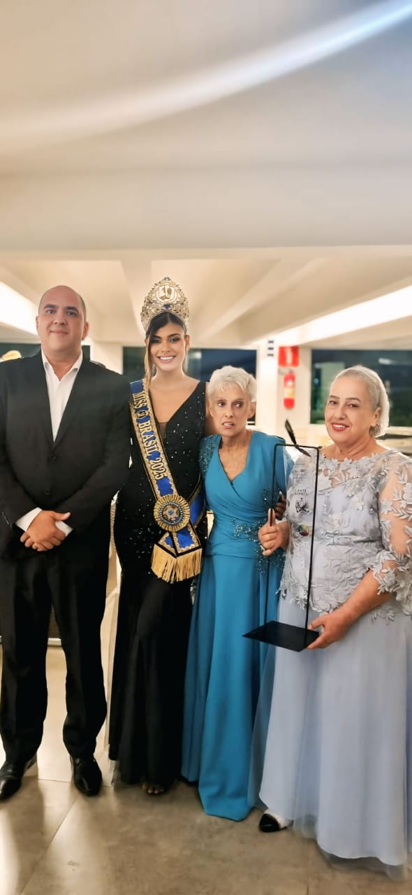 A família do Zacarias Juliano Faccio Gonçalves Miss Continente Brasil 2025 Sophia Lopes 'wilma Faccio 'Marly Faccio