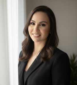 Viviane Almeida ganha destaque em atuação no segmento varejista