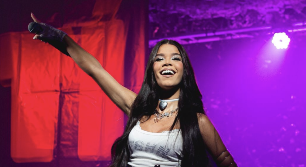 Captura de Tela 2026 04 23 as 23.34.04