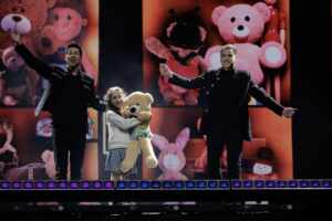 Henry & Klauss esgotam Porto e levam “Illusion Show” para Lisboa