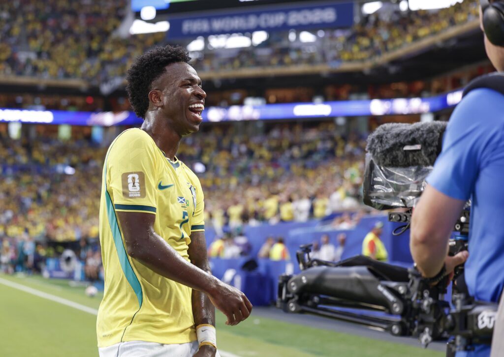 Vinícius Júnior celebra vitória na Copa com música sobre superação e resiliência Crédito: Rafael Ribeiro - CBF
