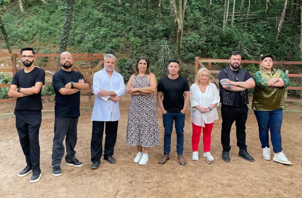 Mistérios Paranormais: reality que coloca médiuns à prova retorna em sua segunda temporada na Astral TV Misterios Paranormais 1