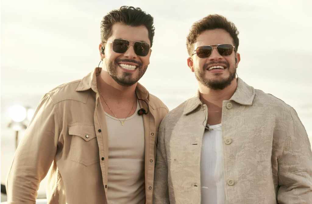 Murilo Huff e Matheus Fernandes fazem história em “Só Com Ela”