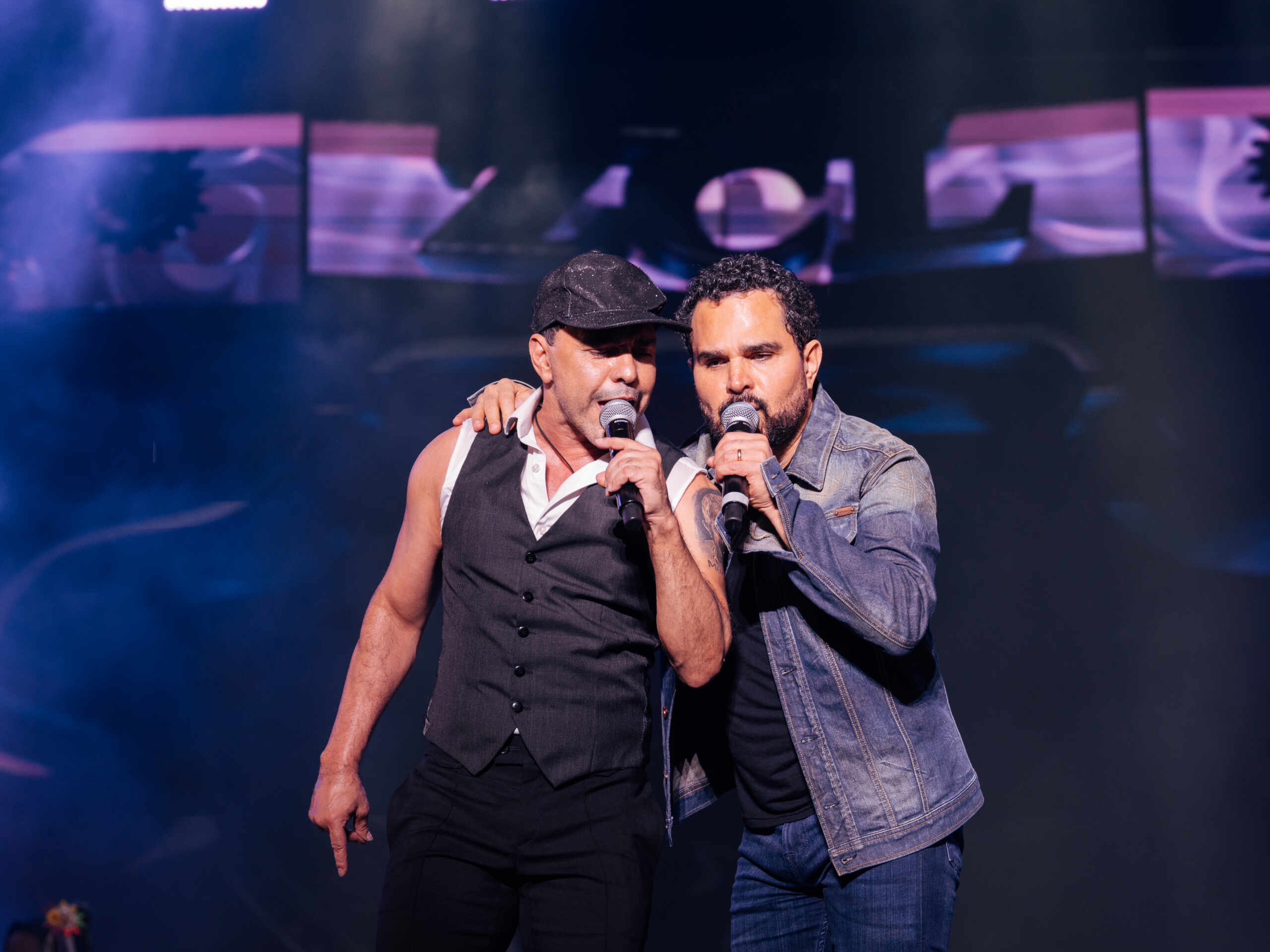 Após apresentações de São João no Nordeste, Zezé Di Camargo e Luciano seguem para show em Rondônia 11 ZCL Sao Luis MA 5 scaled